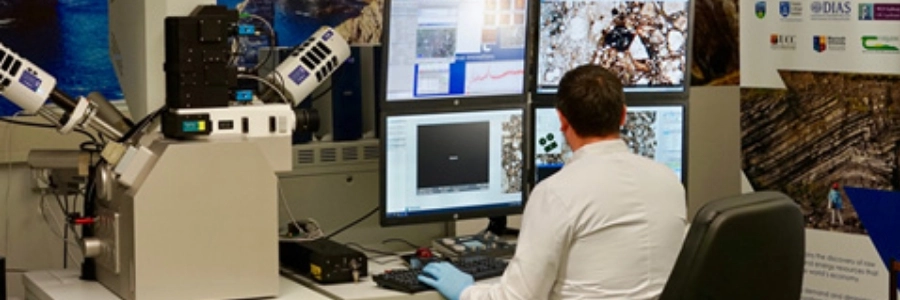 Tescan Tiger, iCrag, Geology, Trinity College Dublin.