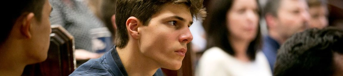 A Dual BA student paying attention in a lecture.