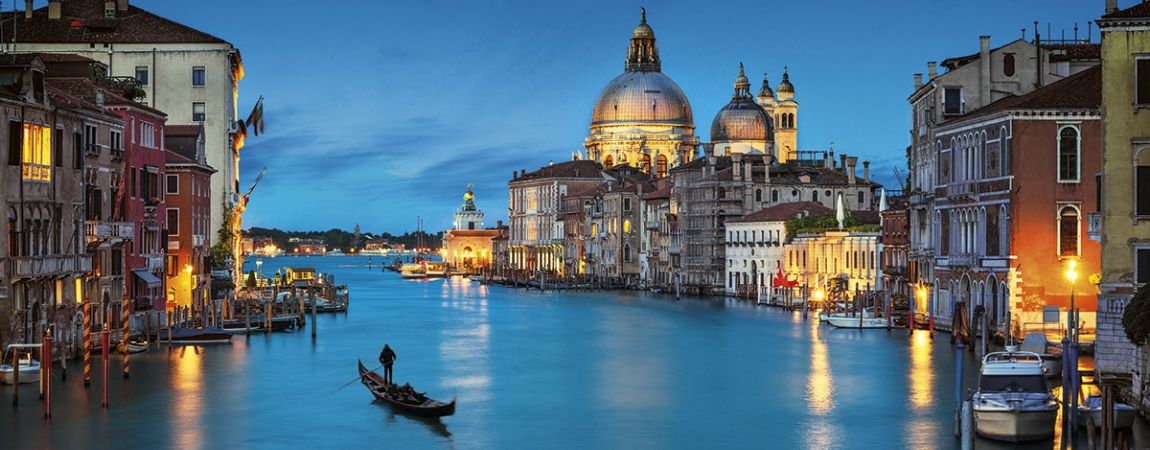 Image of Venice in the late evening