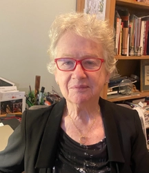 N&oacute;ir&iacute;n Hayes  