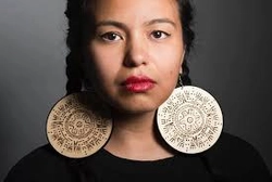 Dr Tania Ca&ntilde;as