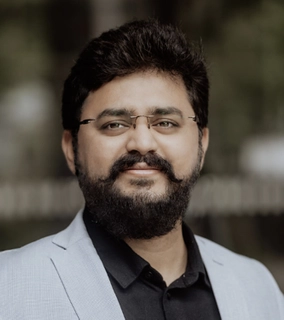 Dr. Vivek Kumar (SMIEEE, F-SCRS)