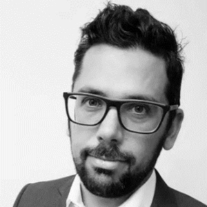 Dr. Agustin Benetrix