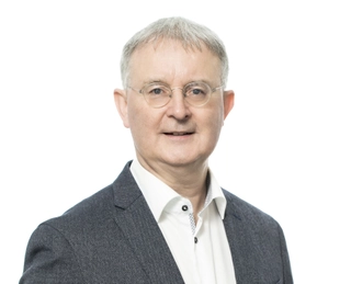 Professor Damian Murchan