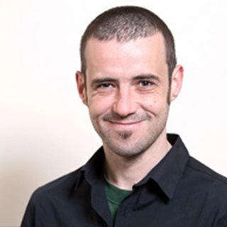 Dr. Enda Bates