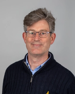 Dr. Graham Mc Mullin