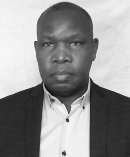 Dr. Th&eacute;ophile Munyangeyo