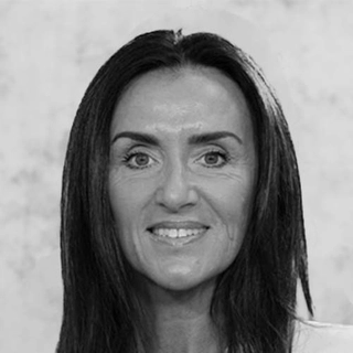 Dr. Margaret Mc Adam