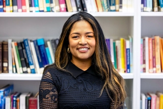 Ms. Amanda Dos Santos Antunes