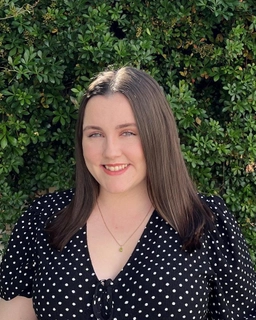 Chloe Staunton (she/her)