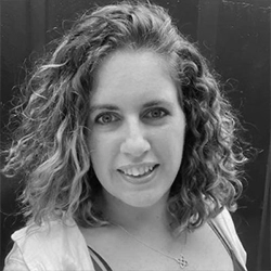 Dr. Niamh Ryan