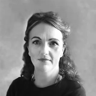 Mrs. Sinead Thompson