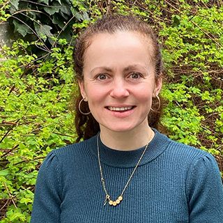 Dr. Silvia Gallagher