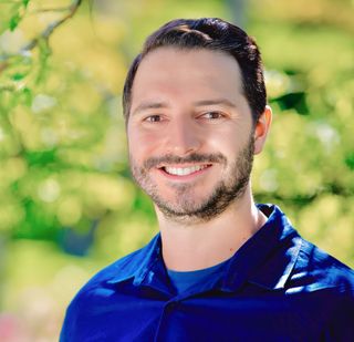 Dr. Alex Cabral