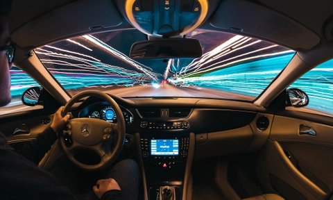 People fear AI tech, but not enough to avoid autonomous cars