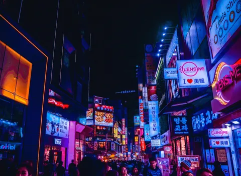 AI could make cities autonomous, but that doesn’t mean we should let it happen