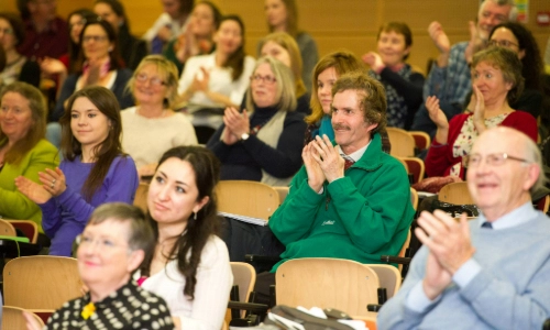 An audience