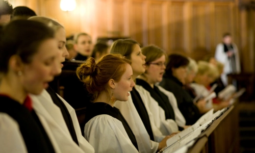 Students singing together in the Chapel choir.