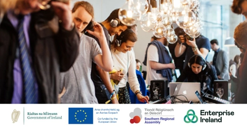 People sharing knowledge and collaborating around a project