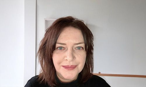 Dr Catherine Leen