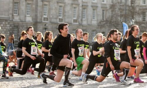 Campus Runs people stretching