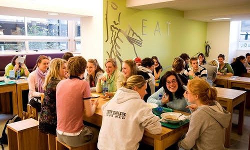 buttery dining at Trinity