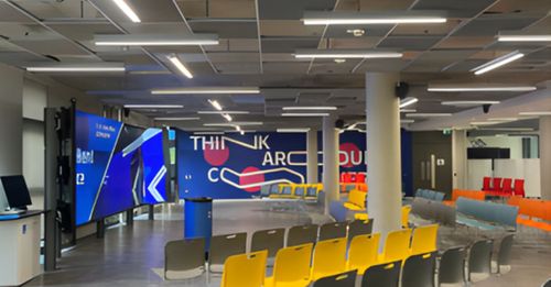 Meeting and event space with led screen