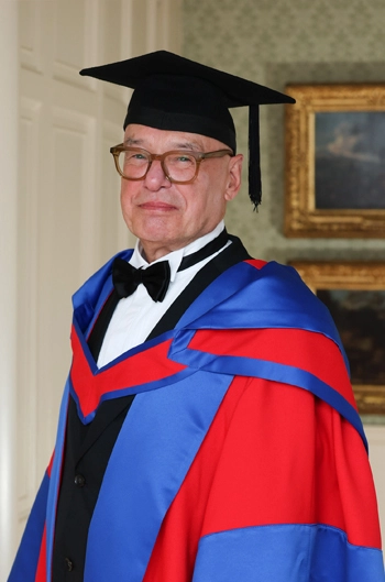 Hans-Christian Oeser (Litt.D.)