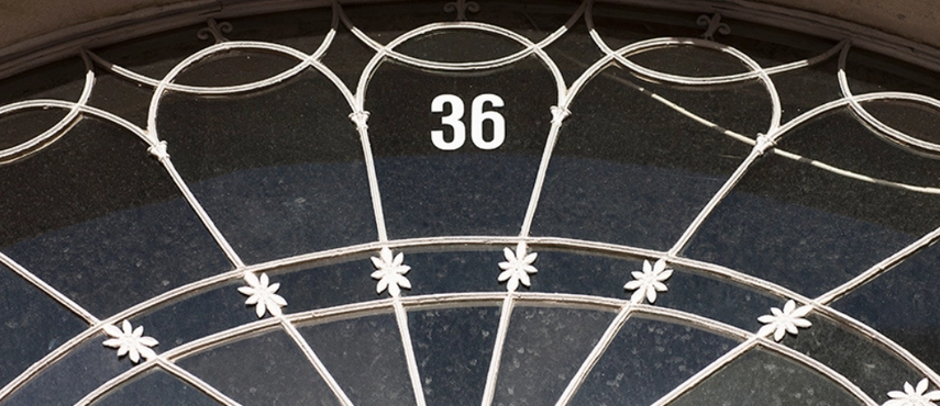 Fanlight of 36 Fenian Street.