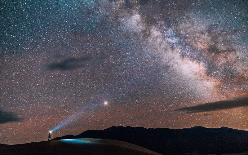 Stargazers will travel all around Ireland with virtual tours of historical and modern observatories and astrophysics research sites; get creative with hands-on activities, and chat to astrophysics researchers about their research and what it’s like to explore the universe for a career.