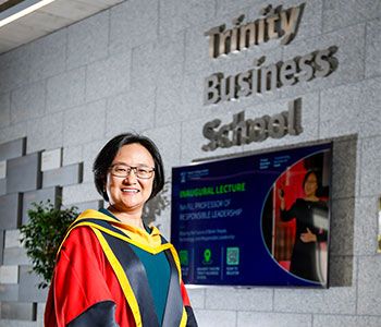 Professor Na Fu at her Inaugural Lecture.