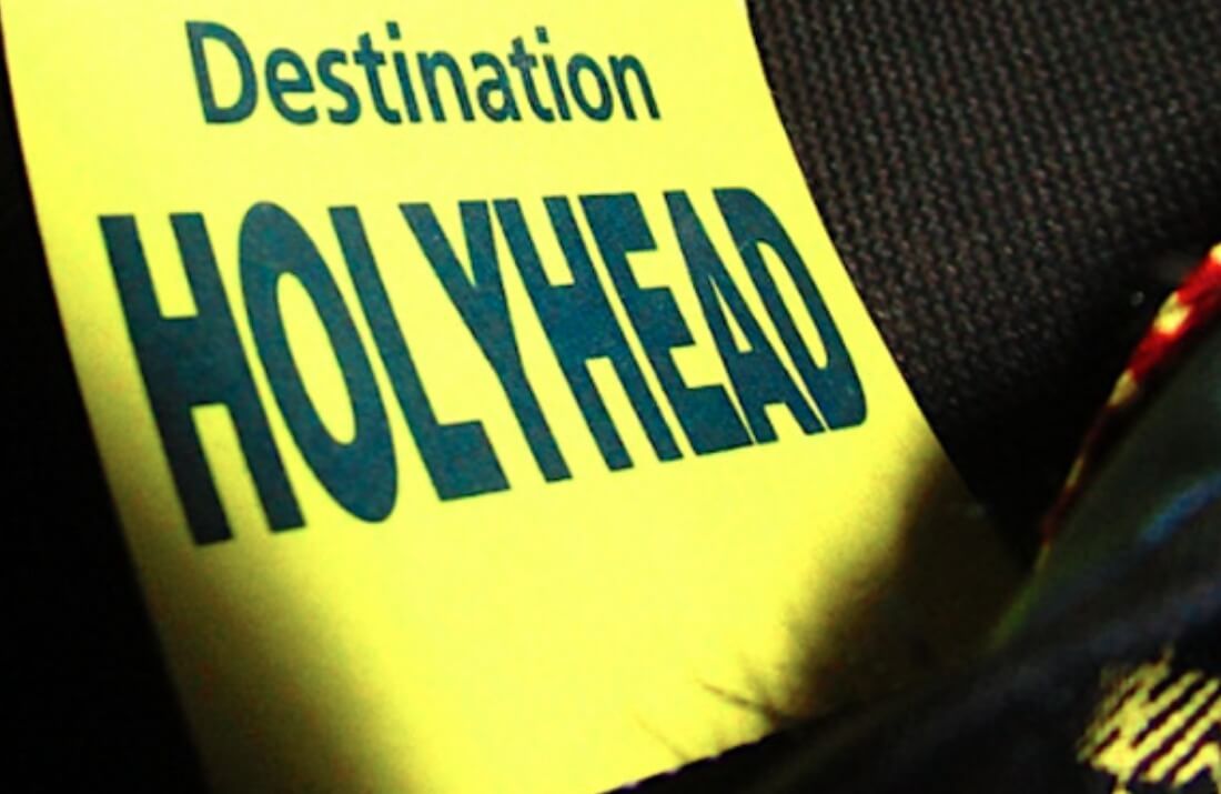 A yellow sigh with the text 'Destination Holyhead'