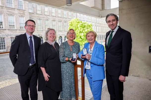 European Movement Ireland and Frances Fitzgerald receive Trinity European Laureate Award
